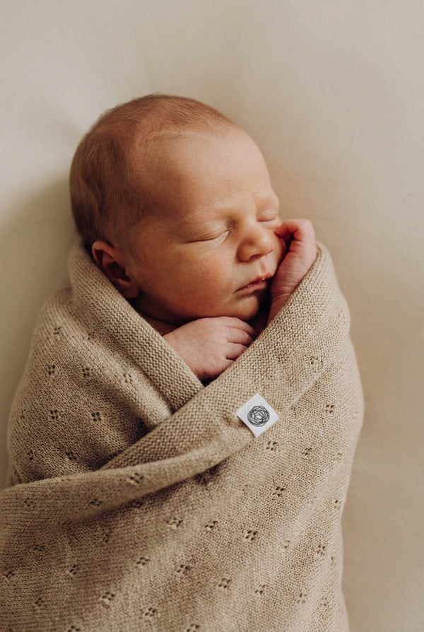 Wollen Babydeken / Kinderdeken / Wikkeldeken - Pointelle Gebreid - Merinowol - Biscotti