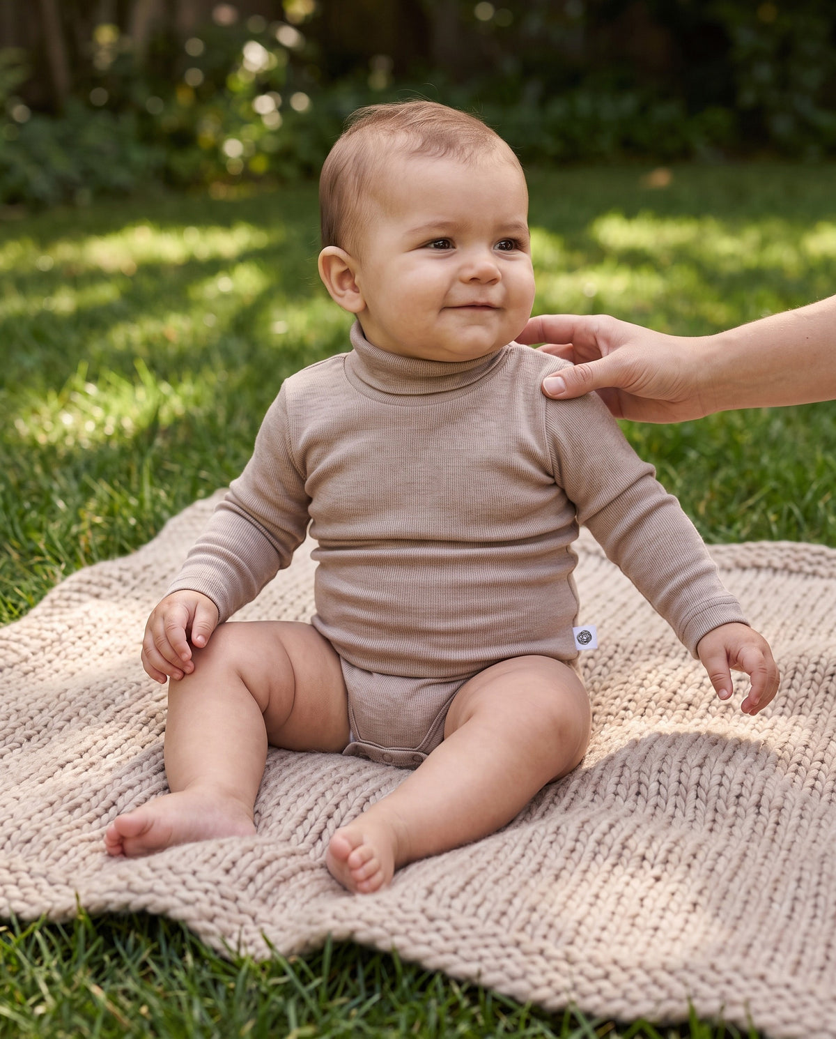 Long-sleeved wool romper with turtleneck - Merino wool - Peppercorn
