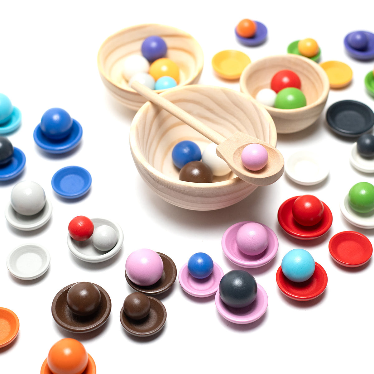 Houten speelgoed schaaltjes en ballen set - Montessori - Open einde speelgoed
