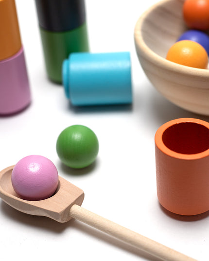 Houten speelgoed kopjes en ballen set - Montessori - Open einde speelgoed