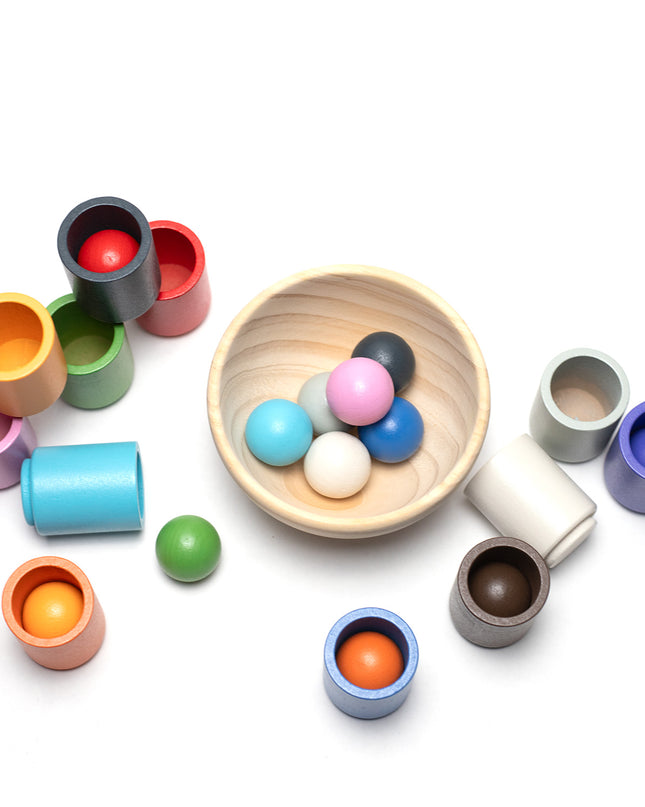 Wooden toy cups and balls set - Montessori - Open-ended toys