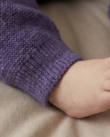 Baby-Strickhose aus Merinowolle – Violett