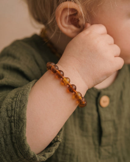 Baby/Kind – Bernsteinarmband – runde Rohperlen – 14 cm – Cognac