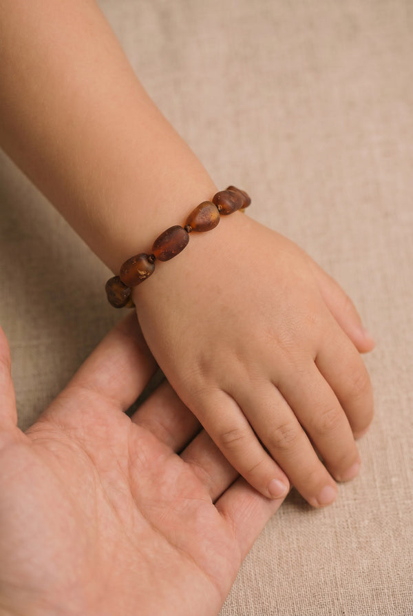 Baby/Kind - Bernsteinarmband - Ovale Rohperlen