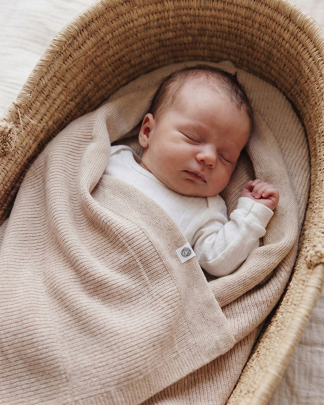 Couverture bébé / enfant tricotée en laine - Merinowol - Garlic