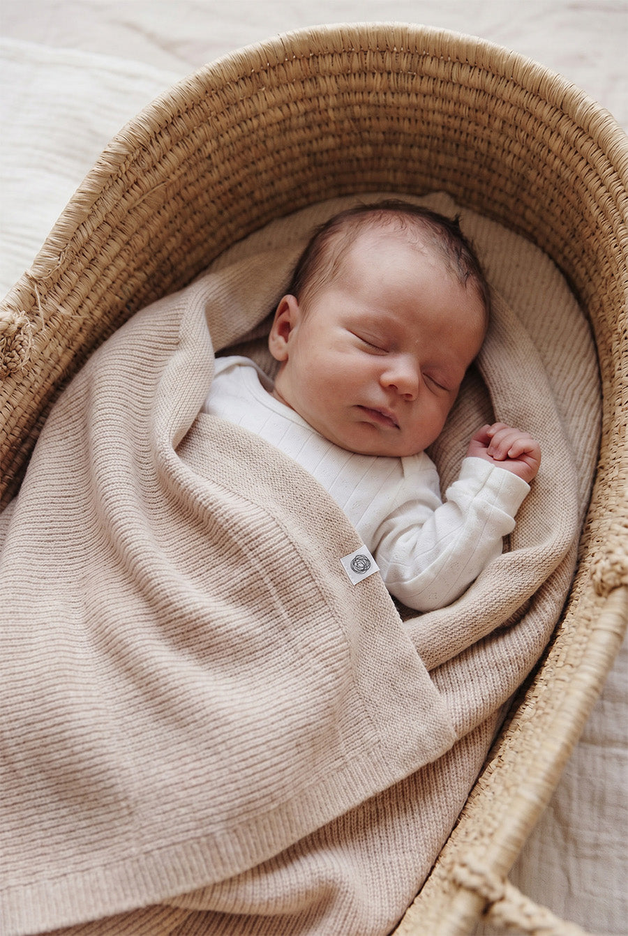 Coperta neonato / coperta bambino a maglia - Lana merino - Garlic