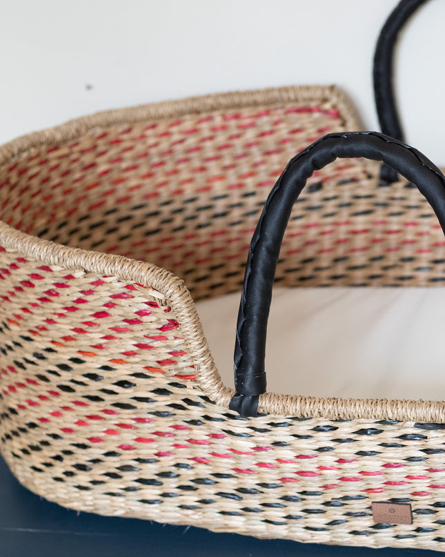 Moses basket - Moses cradle of seagrass - Robin