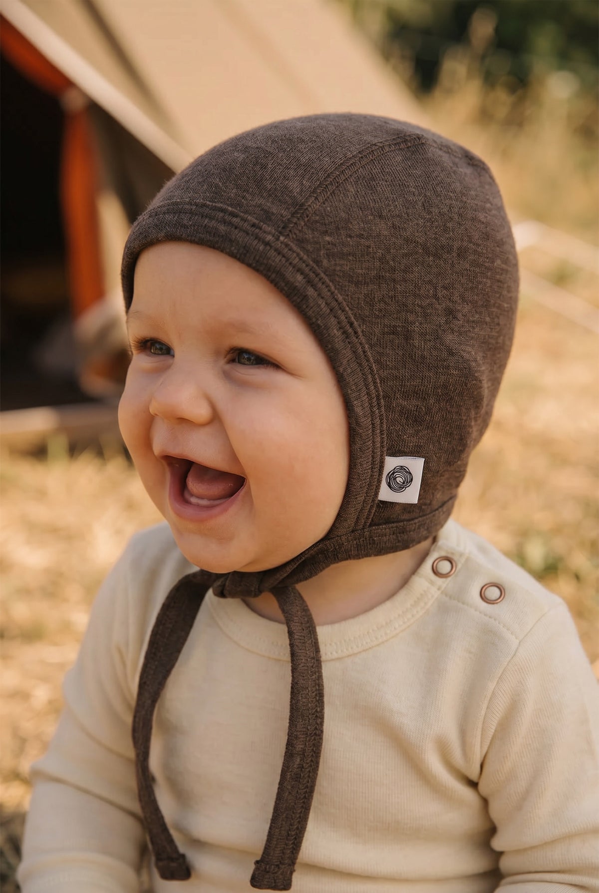 Baby wollen strikmuts – Merinowol - Walnut