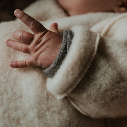 Wollen Baby / Newborn vestje - merinowol fleece - Lille Barn - With ♥ for the smallest